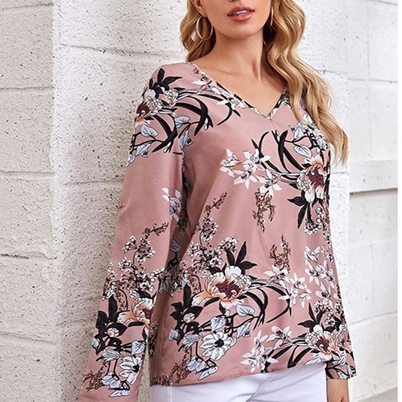 Pink Floral print v neck Top - Picture 3 of 5